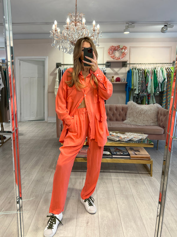 VERITY UTILITY SHIRT AND TROUSER SET CORAL
