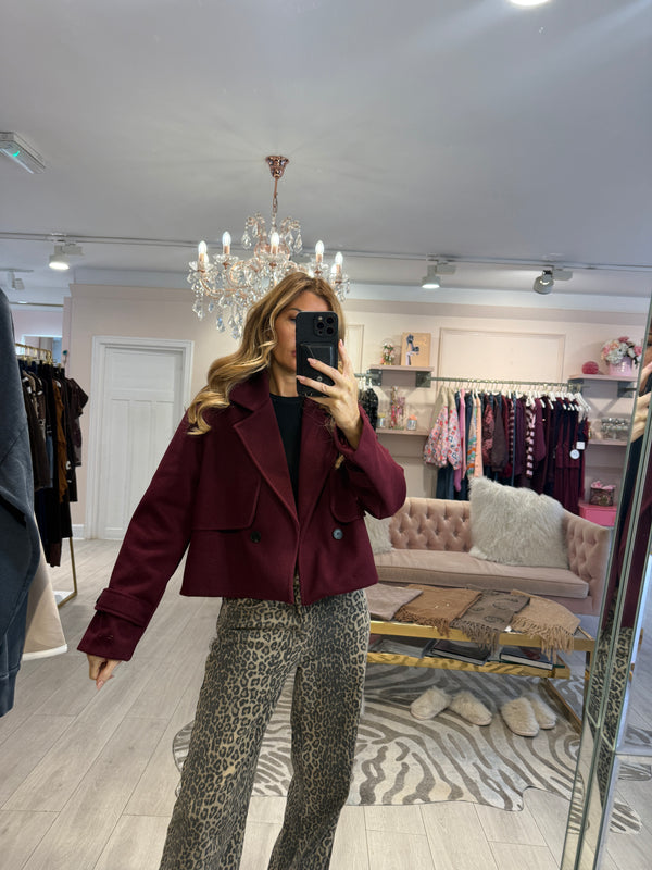 FREDERICA CROPPED TRENCH BURGUNDY