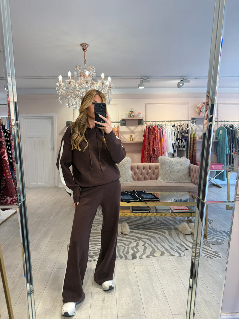 CYNTHIA CONTRAST TRIM HOODED LOUNGE SET BROWN