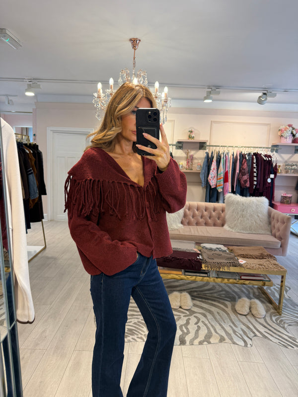 BODI FRINGE CARDIGAN BURGUNDY