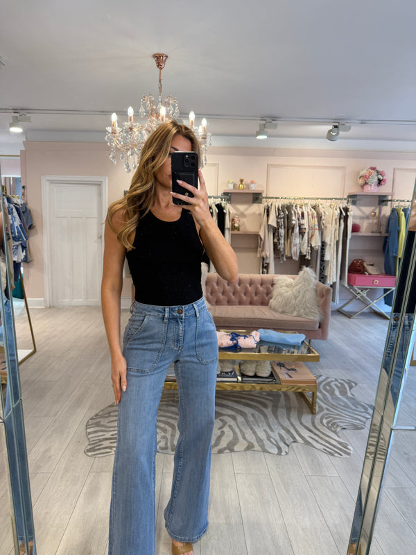 LEONA LIGHT WASH BLUE JEAN