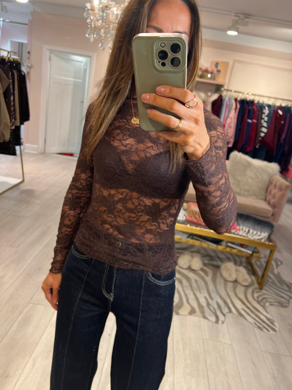 LIZA LONG SLEEVE LACE TOP BROWN