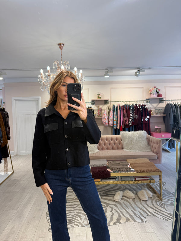 ERICA TWO POCKET CROPPED CARDIGAN BLACK