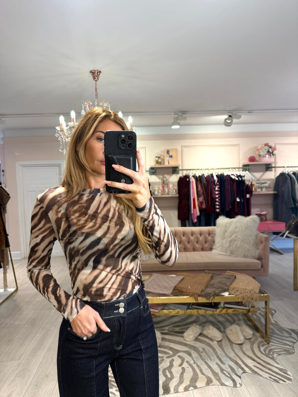 REYNA ABSTRACT ZEBRA MESH PRINT TOP