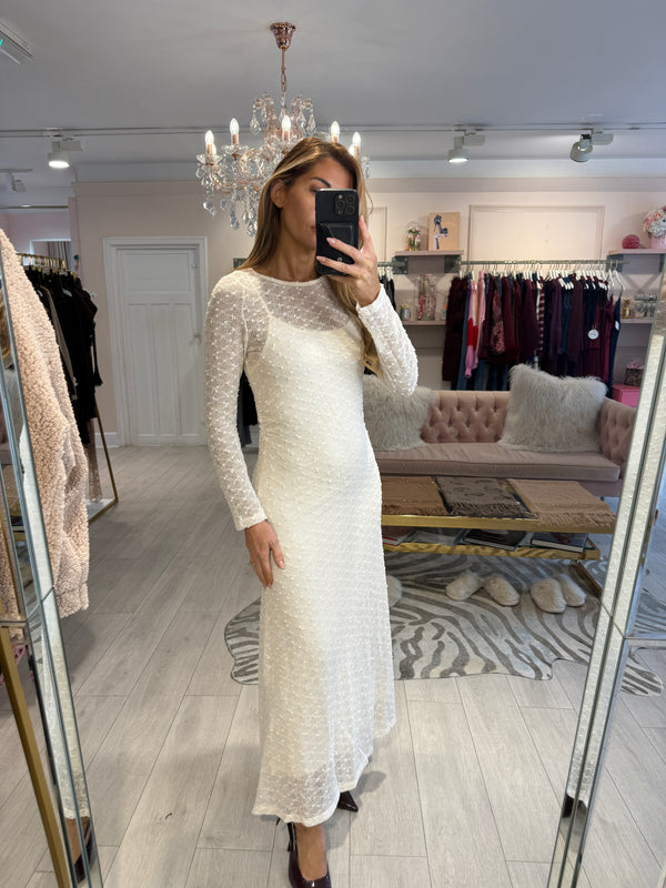 BRIANA TEXTURED KNIT MIDAXI DRESS CREAM