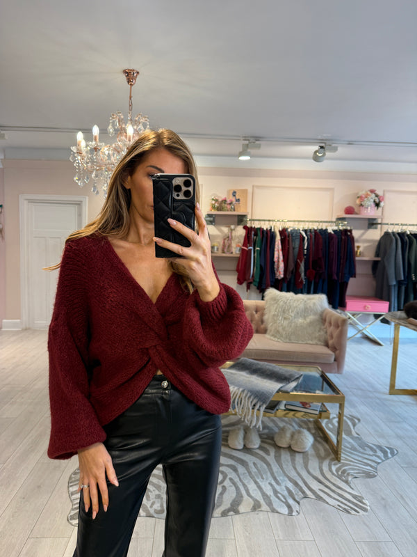 PENELOPE FRONT KNOT JUMPER BURGUNDY