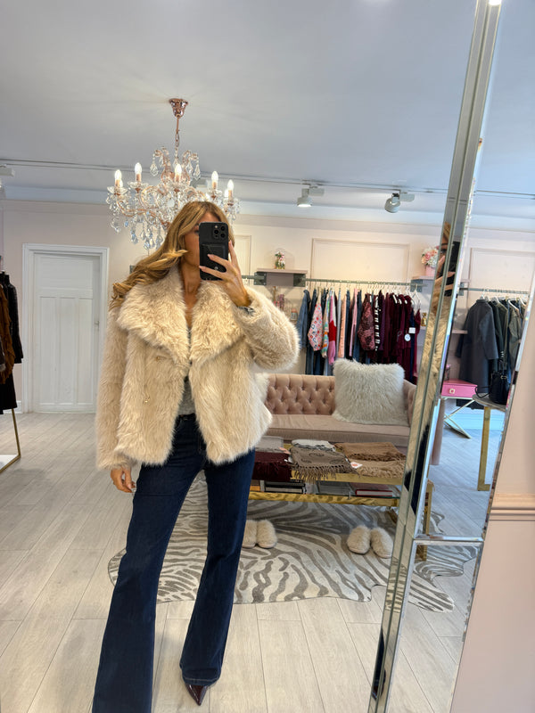 CLEO FAUX FUR JACKET BEIGE