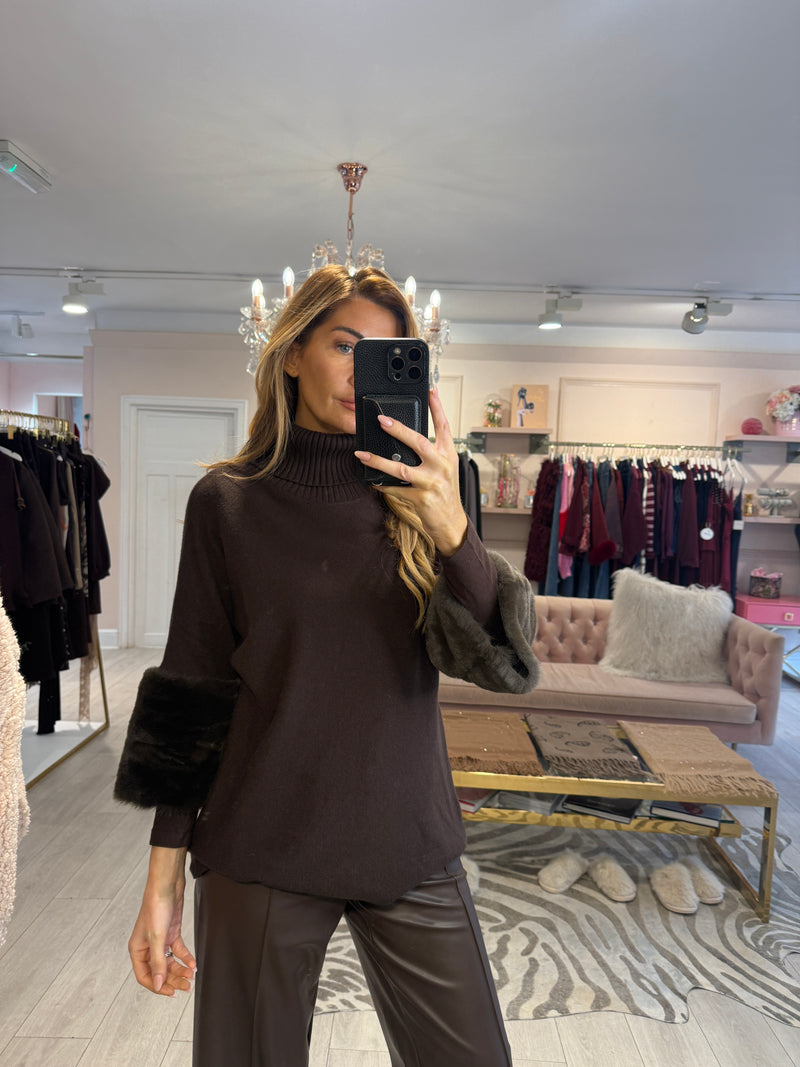 JESS FAUX FUR TRIM SLEEVE JUMPER BROWN