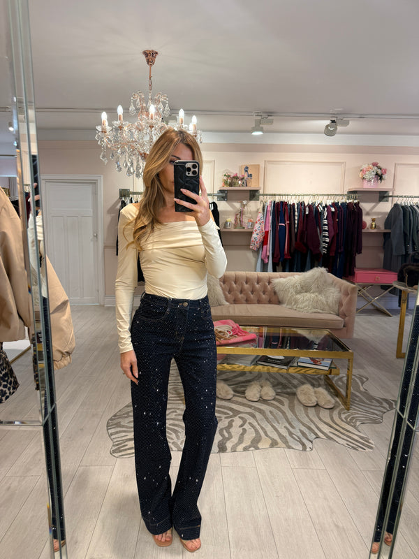 LOLA OFF SHOULDER BODYSUIT CREAM