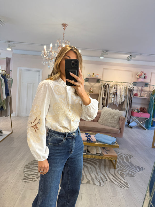 NANCY SHIRT WITH WHITE EMB WHITE