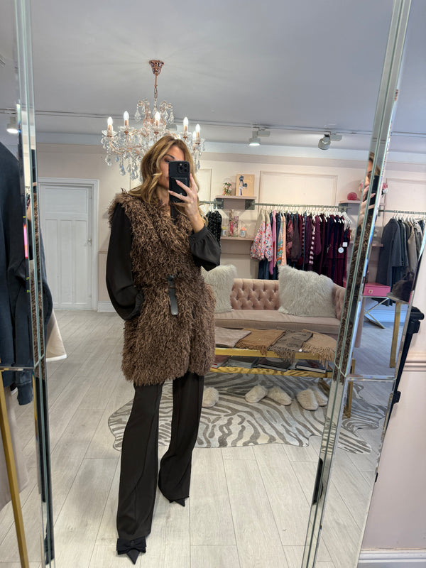 FERN FAUX MONGOLIAN FUR BELTED GILET BROWN