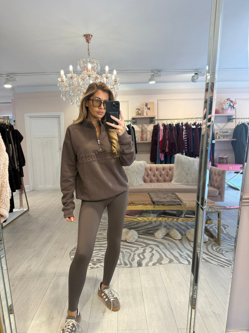 NEW YORK EMBOSSED 3/4 ZIP SWEATSHIRT CHOCO