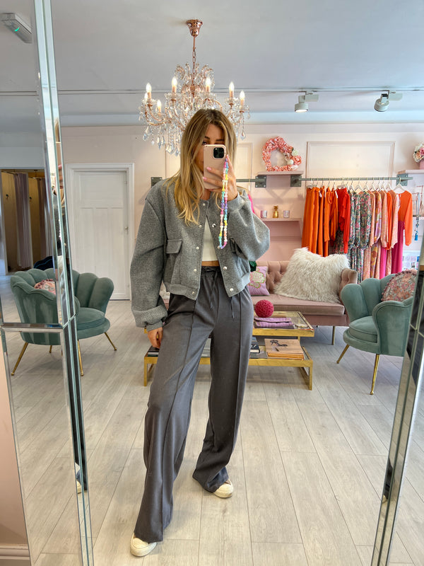 FRONT PLEAT LIGHT GREY EASTICATED TROUSER