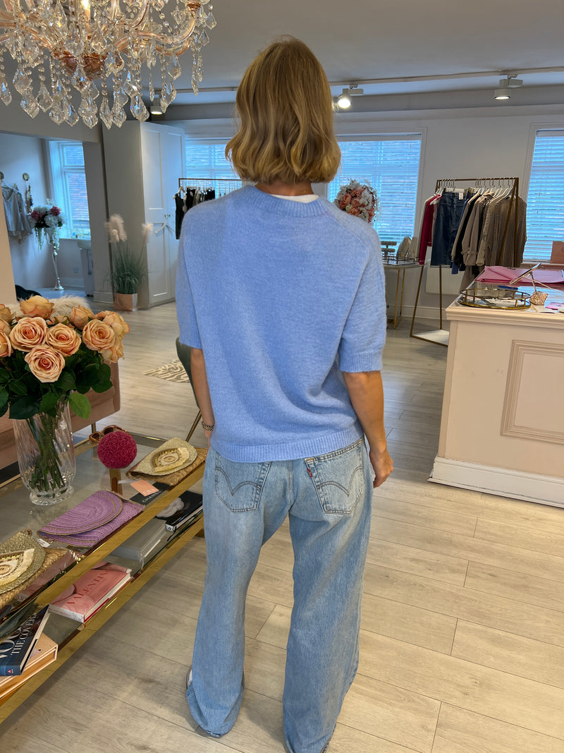 AMY BLUE SHORT SLEEVE JUMPER