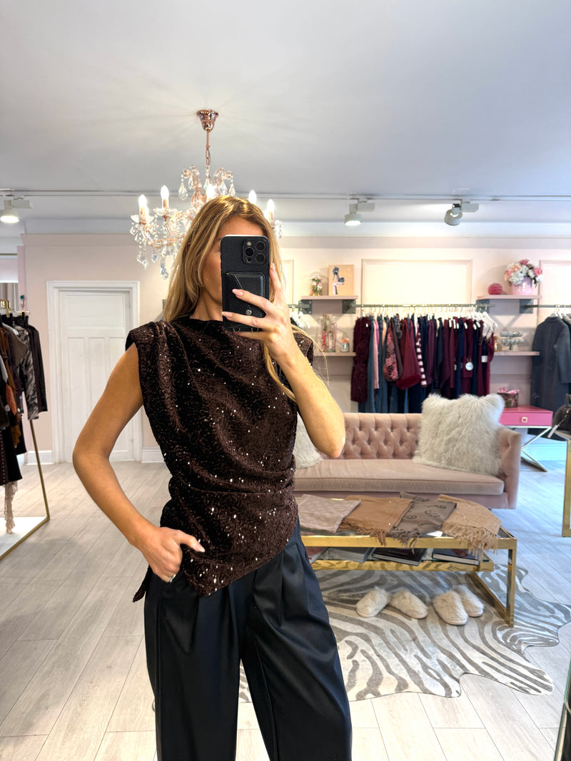 DEVIN VELVET & SEQUIN TOP BROWN
