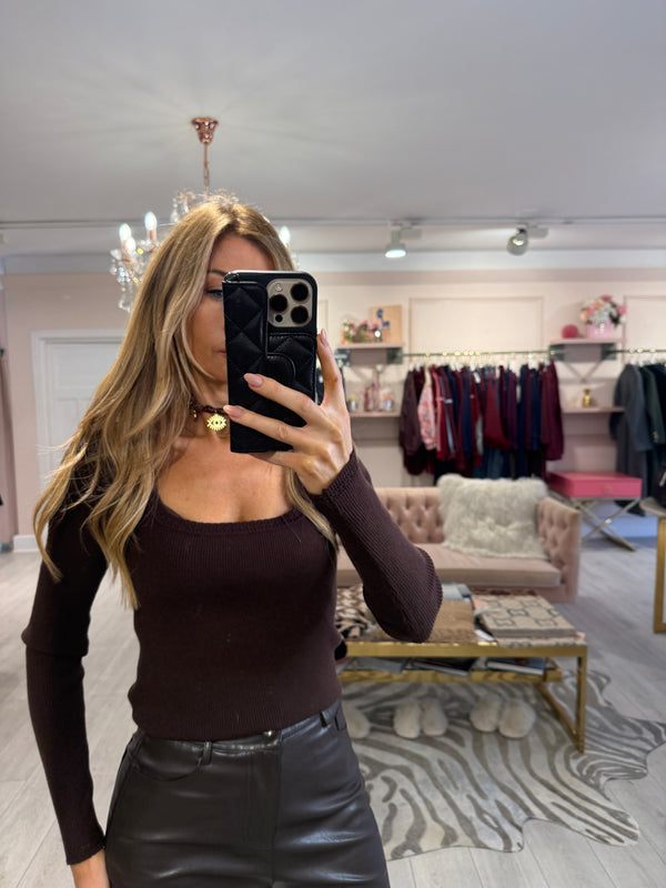 REMI SQUARE NECK RIBBED TOP BROWN