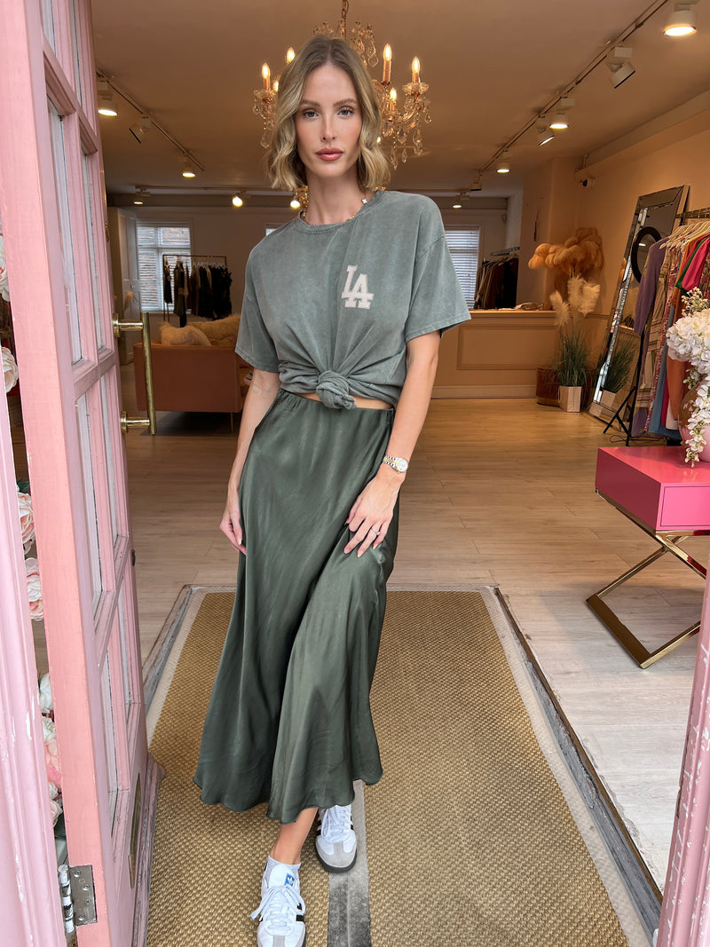 LA KHAKI COLOUR TSHIRT