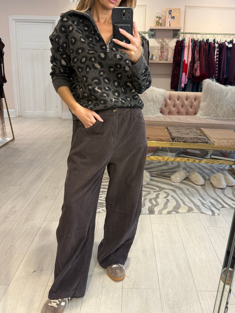 UNA CORDUROY BARREL TROUSER BROWN