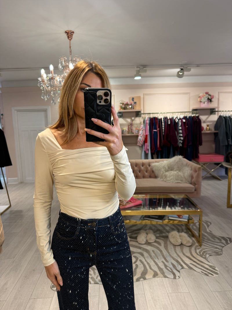 LOLA OFF SHOULDER BODYSUIT CREAM