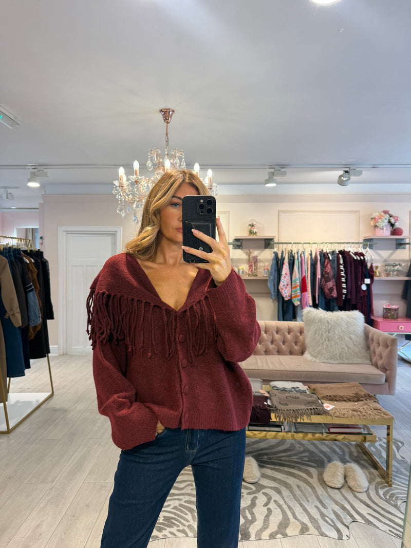 BODI FRINGE CARDIGAN BURGUNDY