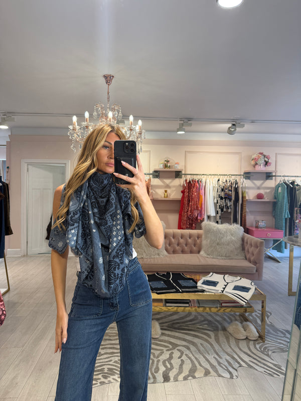 BANDANA PRINT SCARF DENIM BLUE