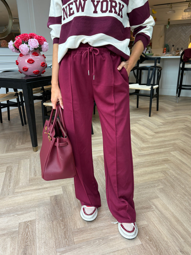 NEW YORK STRIPE JUMPER & JOGGER SET BURGUNDY
