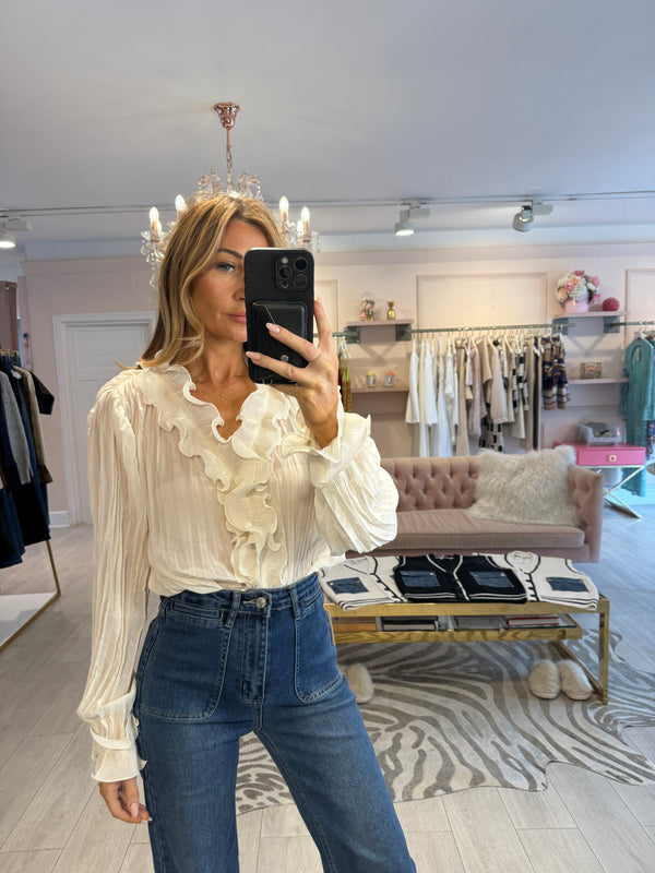CELINA RUFFLE BLOUSE CREAM