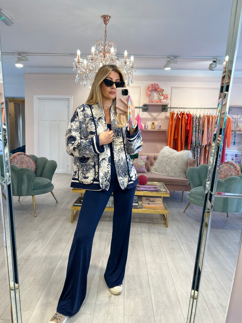 FLEUR TOILE PRINT QUILTED JACKET IN NAVY