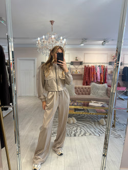 HALLIE JACKET & TRS TRACKSUIT MOCHA