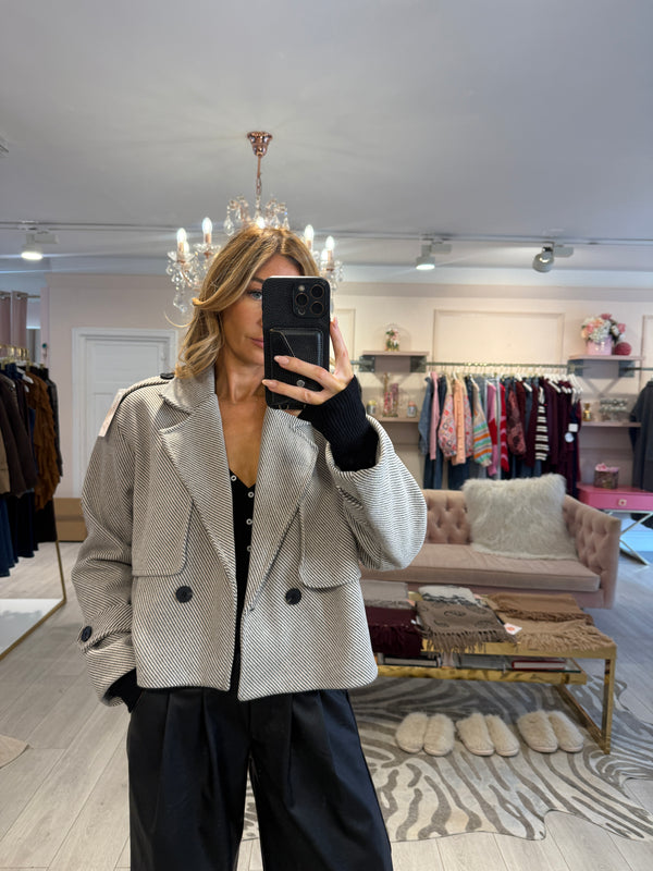 FREDERICA CROPPED PLAID TRENCH