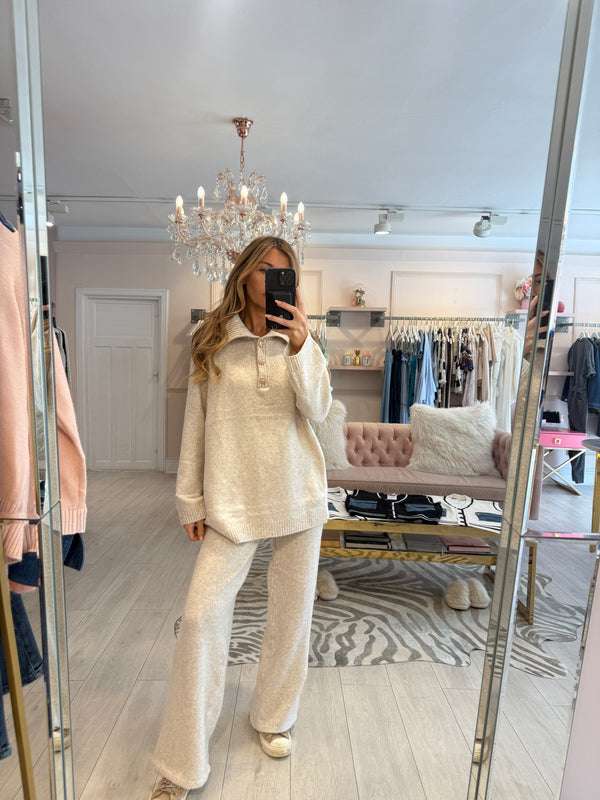 PERRI KNIT GOLD BUTTON SET OATMEAL