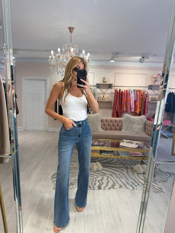 MYA MID WASH WIDE LEG JEAN