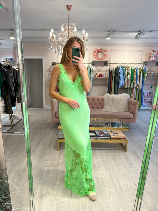 SIENNA LIME GREEN LACE MAXI DRESS 24