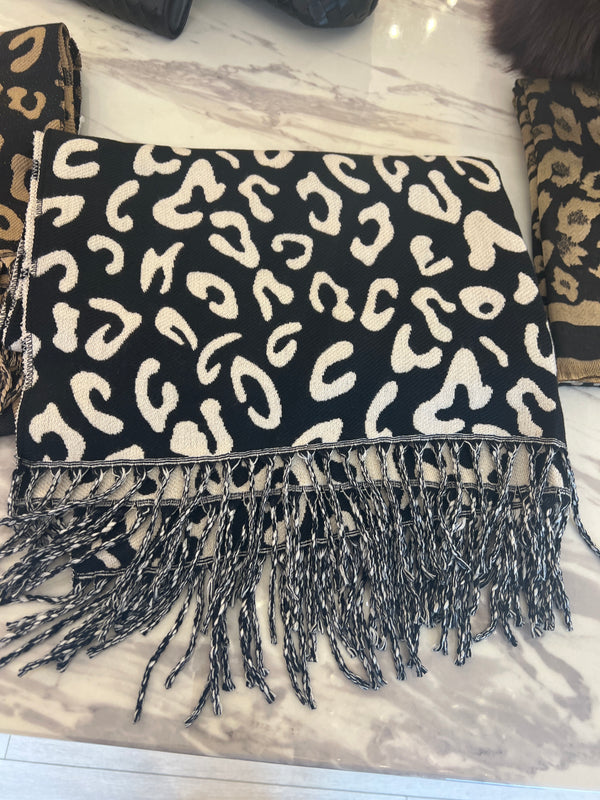 LEOPARD TASSEL SCARF BEIGE
