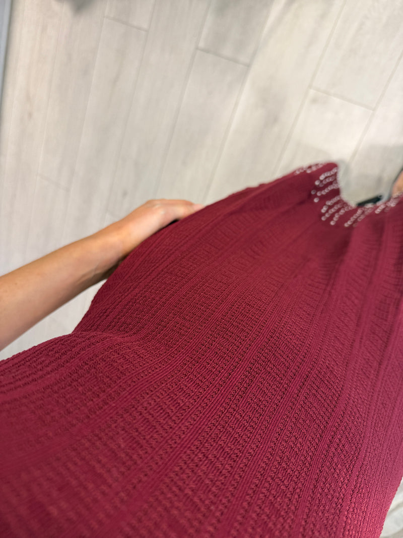 JOELLE KNIT PEARL DRESS BURGUNDY