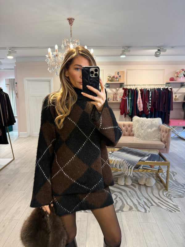 FREYA ARGYLE KNIT SKIRT SET BROWN BLACK PRE ORDER 9.12.25