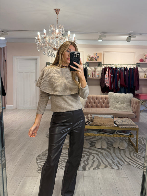 BONNIE CAPE NECK JUMPER OATMEAL