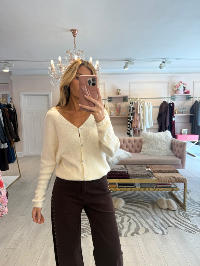 ELODIE V NECK BUTTON DOWN CARDIGAN CREAM