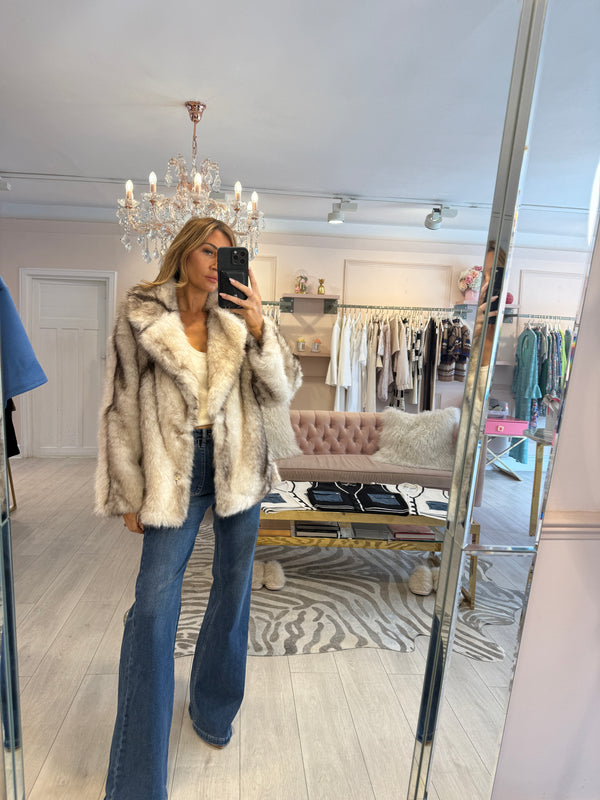RAYNE FAUX FUR JACKET BEIGE