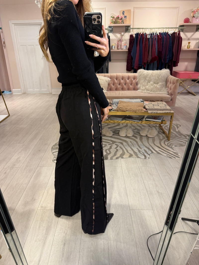 LAYLA ANIMAL STRIPE JOGGER TROUSER BLACK