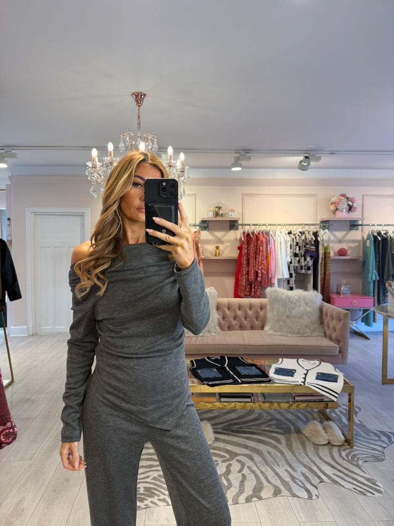 ANDI OFF SHOULDER SOFT KNIT SET GREY