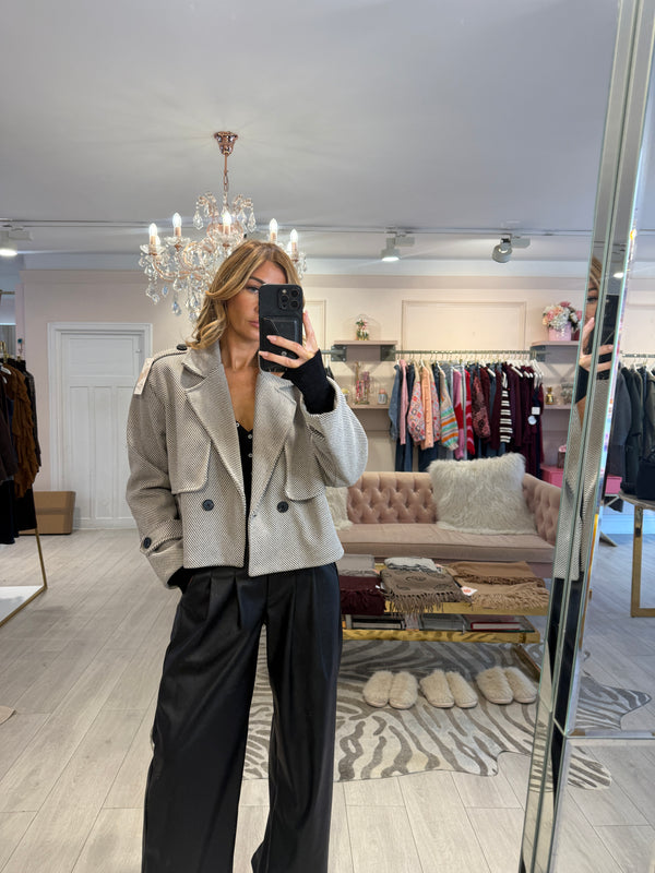 FREDERICA CROPPED PLAID TRENCH