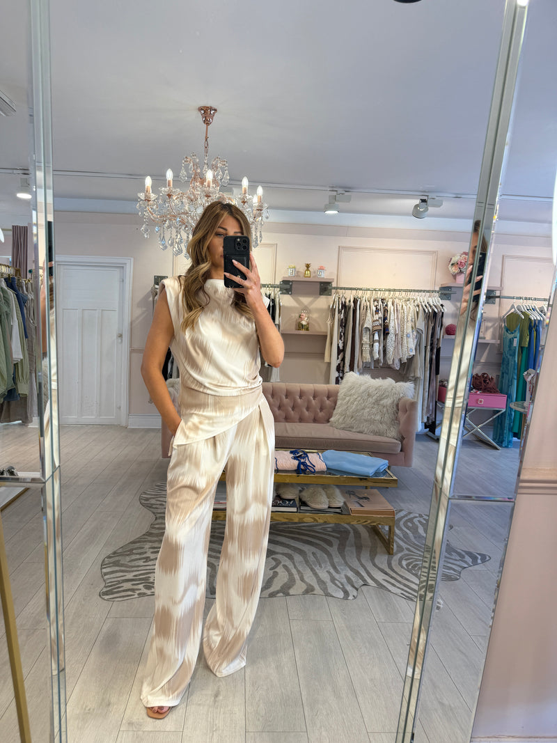 ALANA TOP & TROUSER SET PRINTED BEIGE