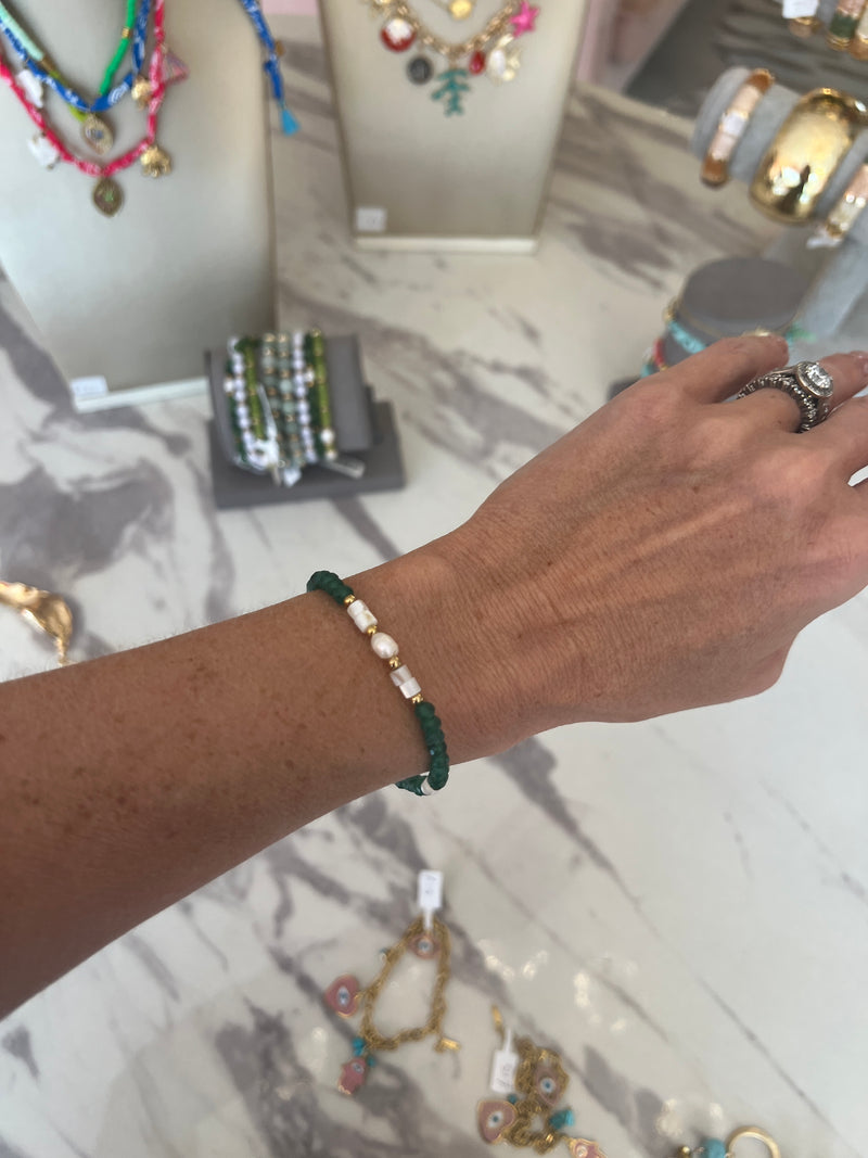BEADED BRACELET GREEN