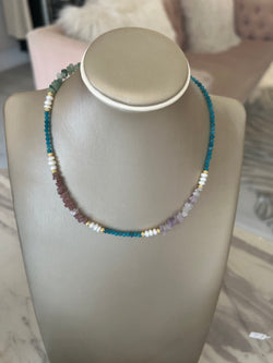 SEMI PRECIOUS STONE NECKLACE BLUE/LILAC/RUST