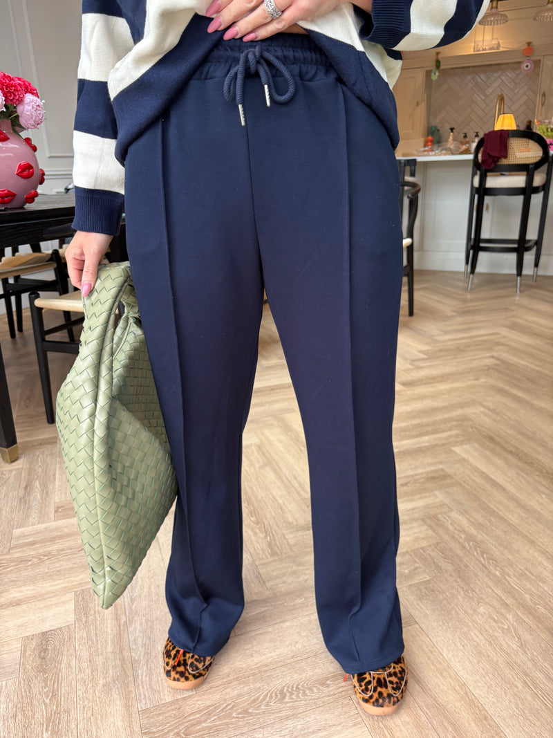 NEW YORK STRIPE JUMPER & JOGGER SET NAVY