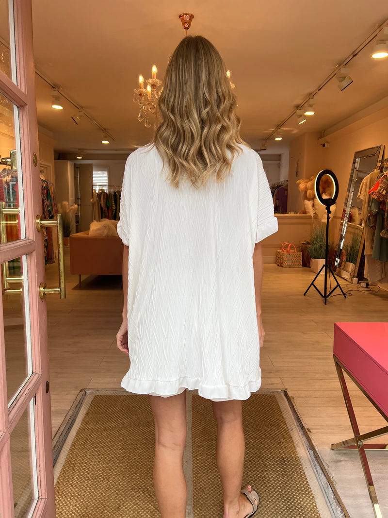 HANNI WHITE PLEATED LONG BLOUSE & SHORT SET