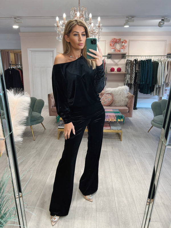 AMARIA BLACK VELVET TROUSER SET